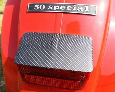 Visiera per fanale posteriore Vespa 50 Special Carbonio Nero Opaco