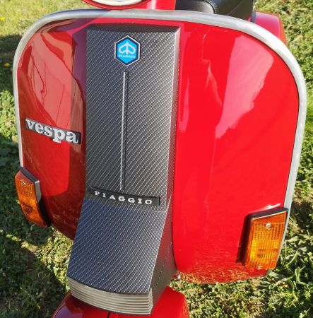 Mascherina anteriore Cravatta Nasello Vespa PX Arcobaleno - LML Carbonio Nero O